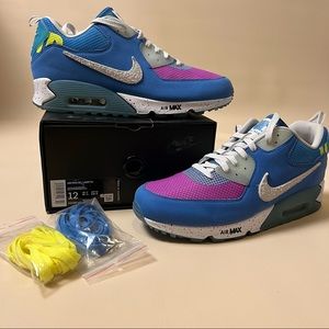 NIKE AIR MAX 90 UNDEFEATED BLUE SIZE 12
